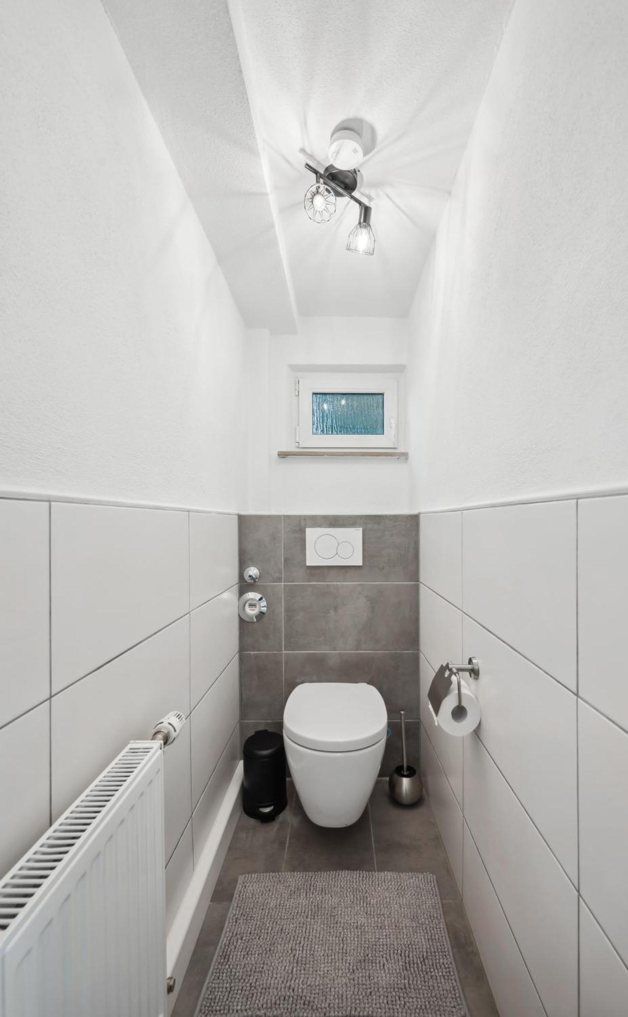 Malu Rooms - Ruhige Lage, Erdgeschoss, Smarttv, Netflix, 24H Checkin, Ludwigsburg Exteriör bild